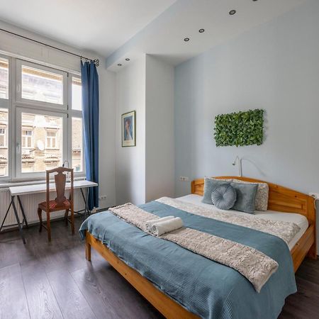 Explore Budapest From A Central Cozy Home & Sweet Retreat Екстериор снимка