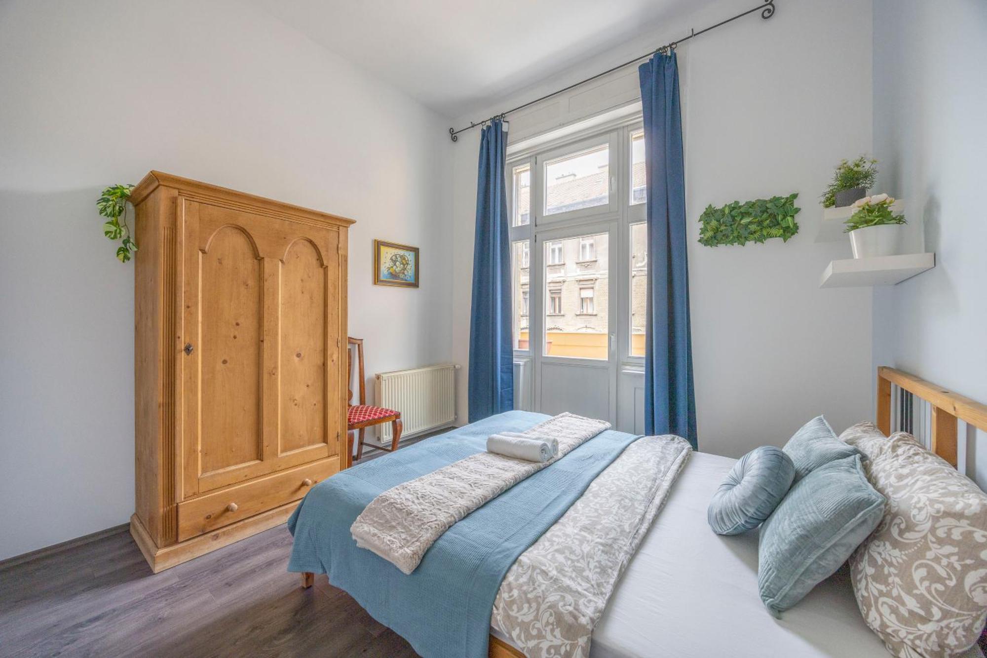 Explore Budapest From A Central Cozy Home & Sweet Retreat Екстериор снимка